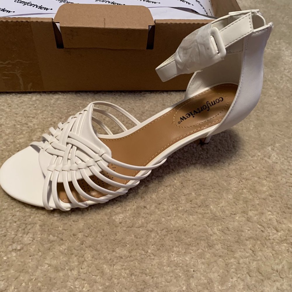 NWT NIB Comfortview White Ivy Strappy Sandal Size 11W - Picture 4 of 14